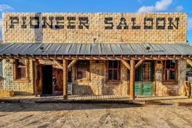 pioneer saloon